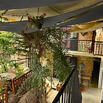 Otel Le Bon Accueil