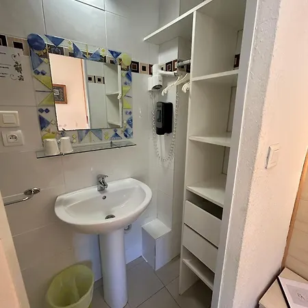 Le Bon Accueil 2* Porto (Corsica)