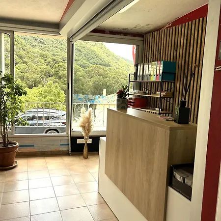 Hotell Le Bon Accueil 2*