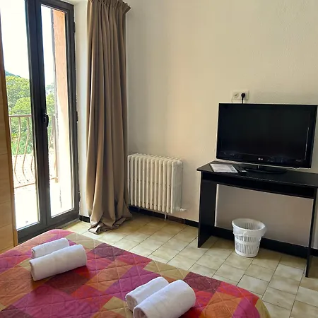 Le Bon Accueil 2* Porto (Corsica)