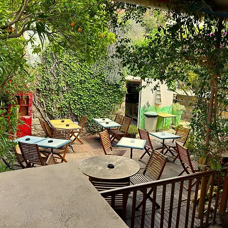 Hotell Le Bon Accueil 2*