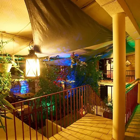 Le Bon Accueil 2* Porto (Corsica)