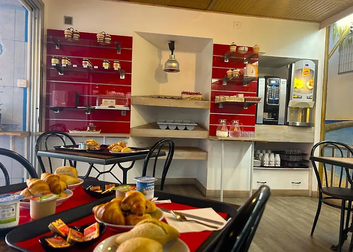 Le Bon Accueil Szálloda 2*