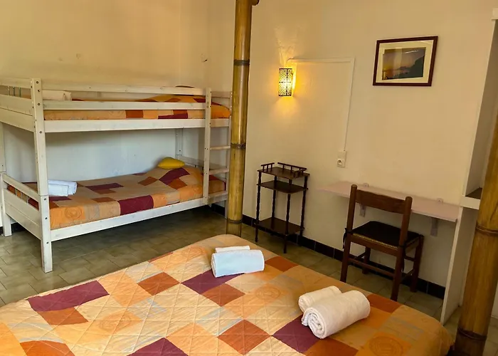 מלון Le Bon Accueil 2*