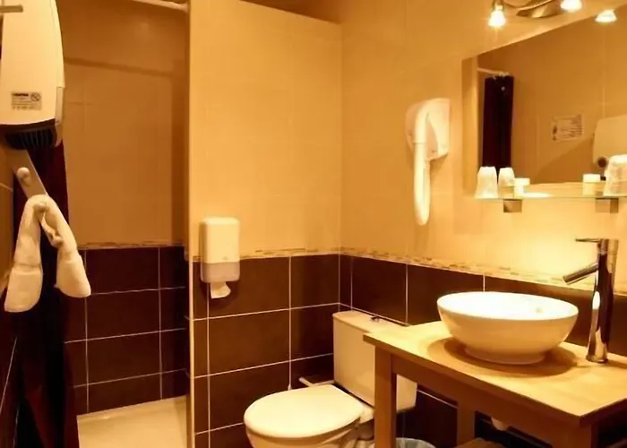 Szálloda Le Bon Accueil 2*