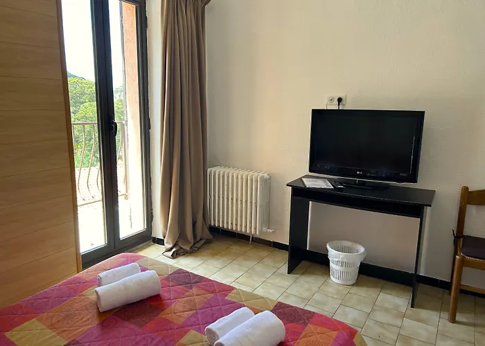 Le Bon Accueil 2* Porto (Corsica)