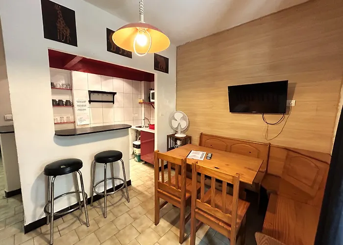 Le Bon Accueil מלון 2*