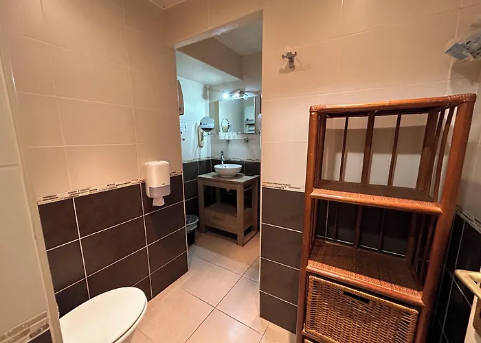 Le Bon Accueil 2* Porto (Corsica)